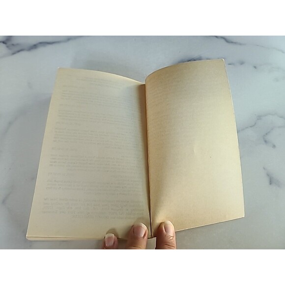 Stowaway Heart By Leona Karr Paperback - Picture 8 of 10